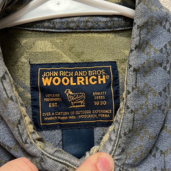 Woolrich Aztec Print Button Up Shirt - Picture 2 of 6